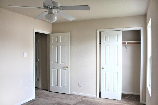 Building Photo - 3006 Teak Forest Trail