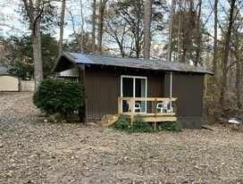 Building Photo - 495 Annie Lee Rd