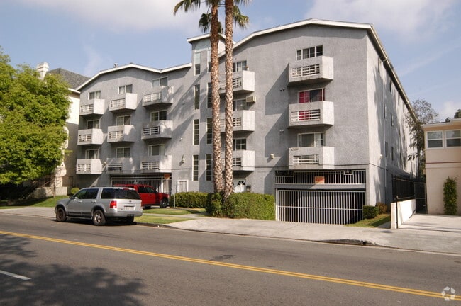 14309-14311 Sylvan Street - 14309-14311 Sylvan St
