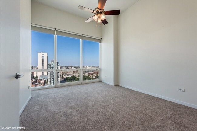 Building Photo - 757 N Orleans St