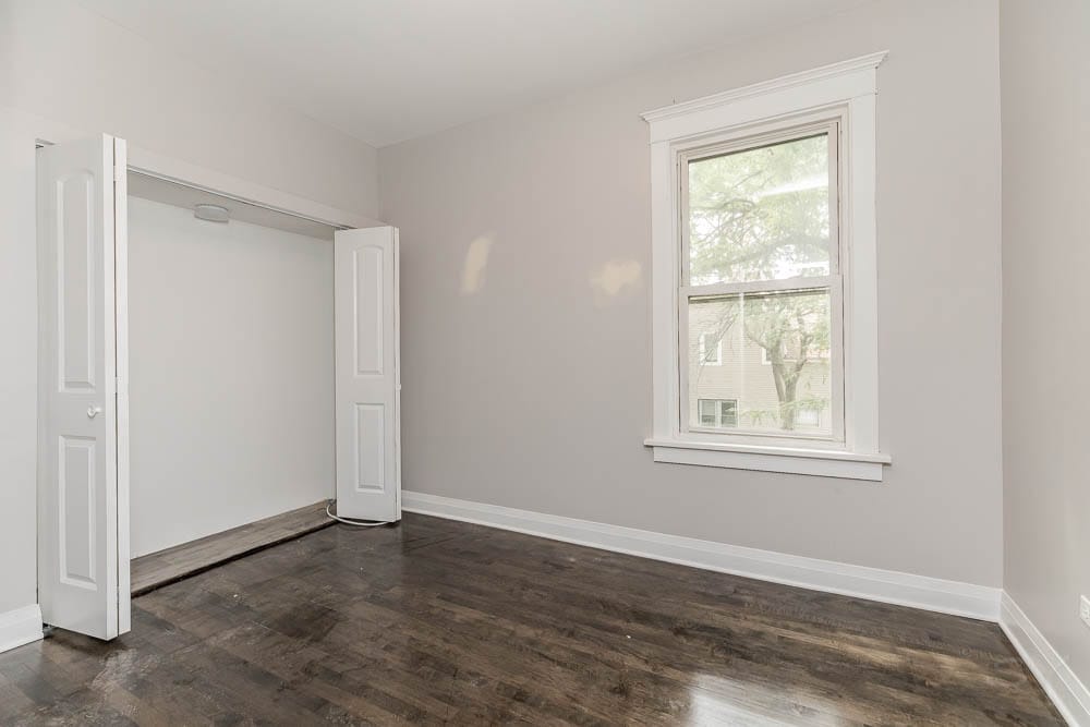 Building Photo - 2200 N Kenneth Ave