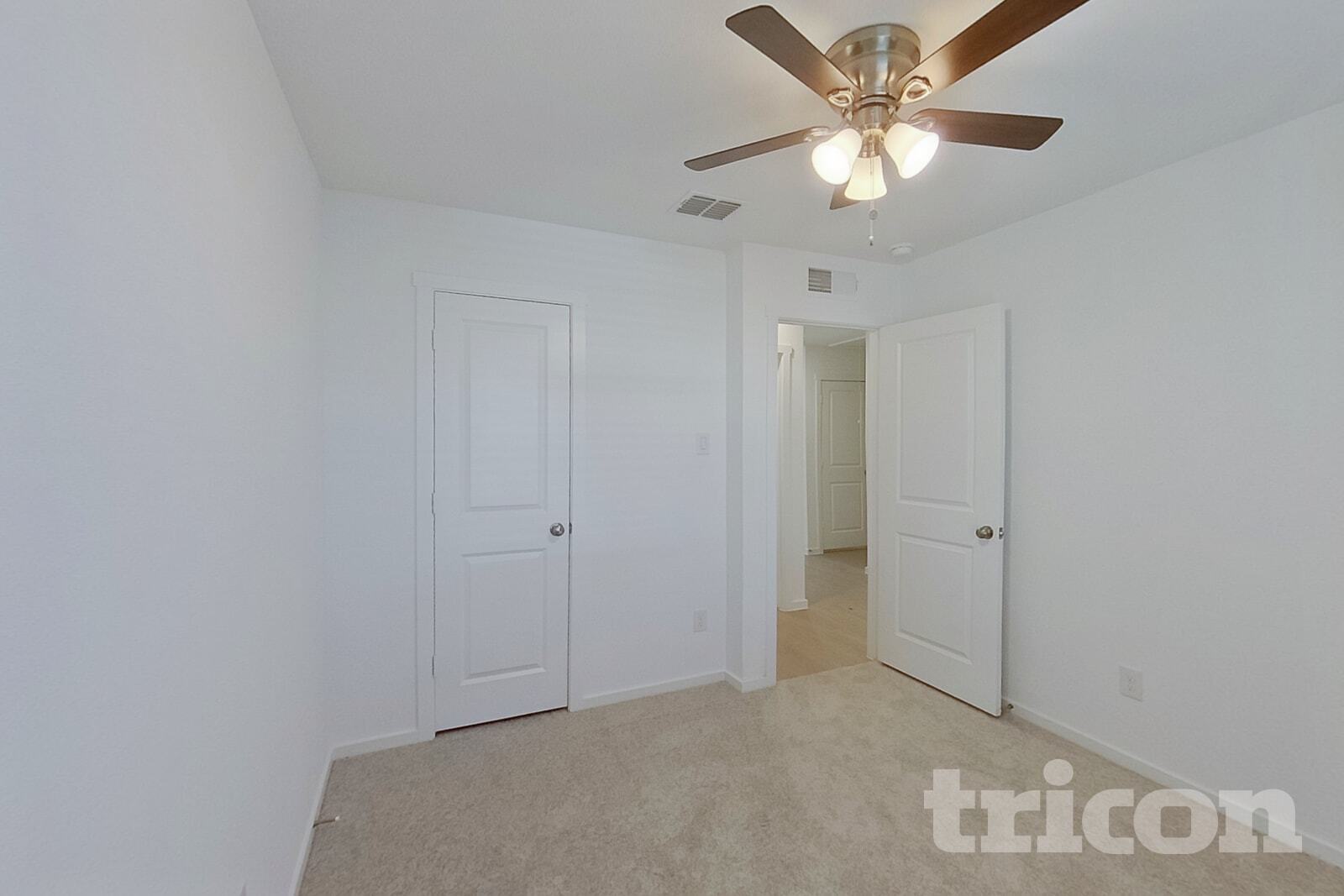 Building Photo - 831 Ginkgo Wy