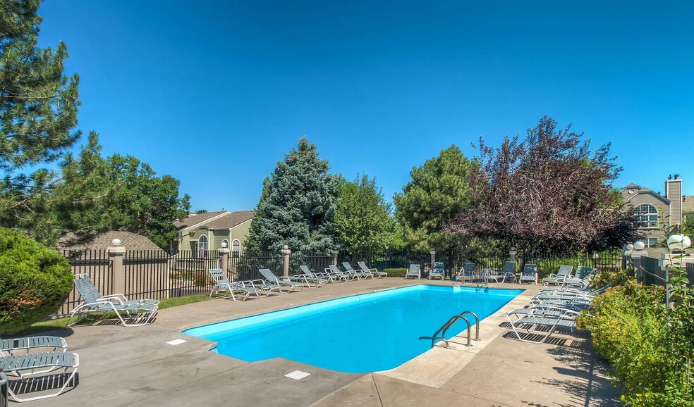 Building Photo - 5755 W Atlantic Pl