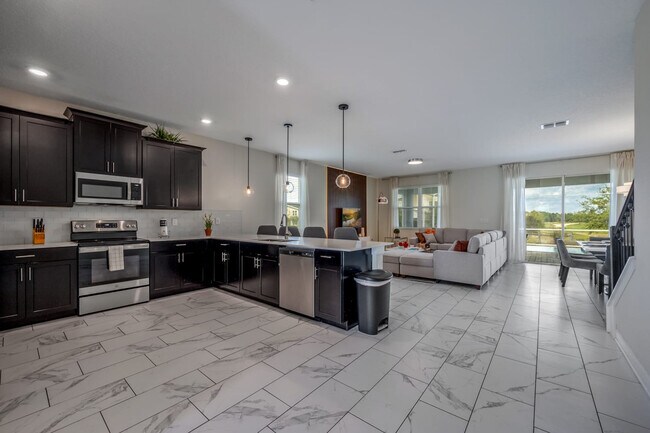 Building Photo - 8849 Cruden Bay Ct