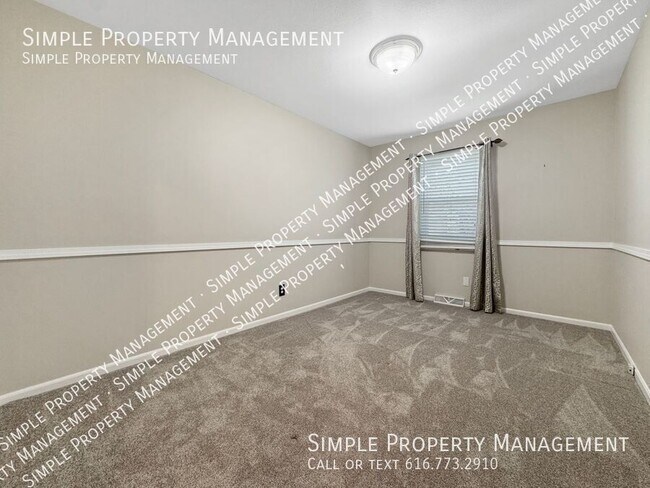 Building Photo - 5352 Queensbury Dr SE