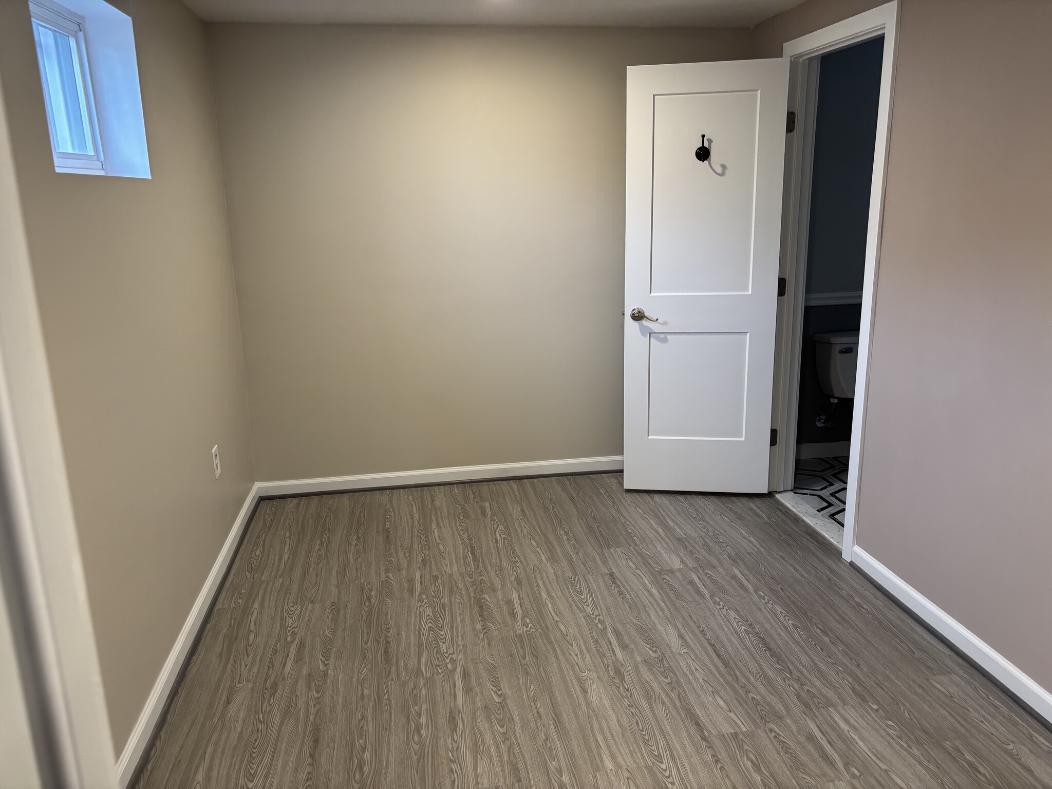 Building Photo - 403 Pepper Mill Dr