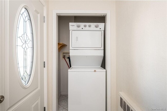 Building Photo - 89 Ridgewood Ave