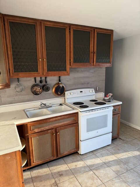 Building Photo - 850 St Bartholomew Dr