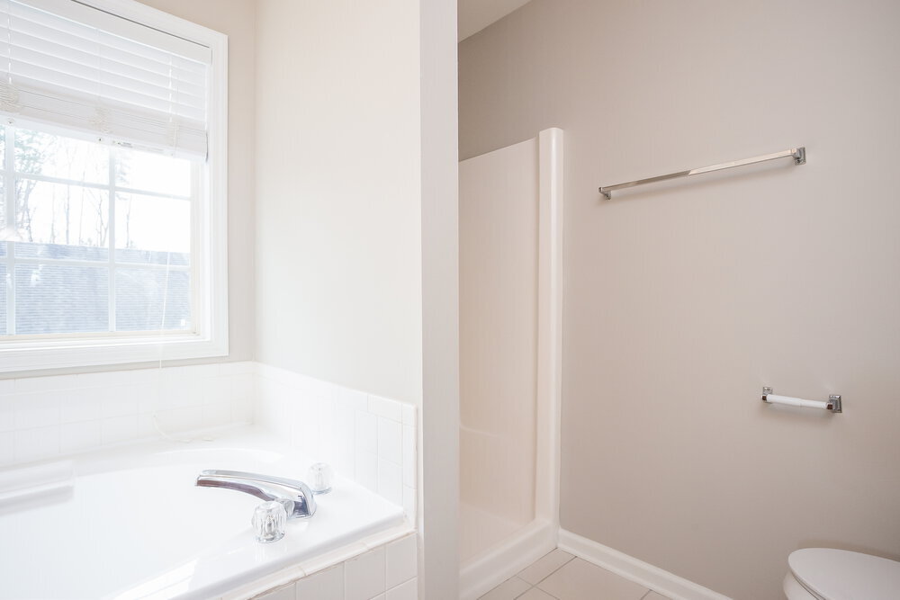 Building Photo - 880 Terrace Mill Dr