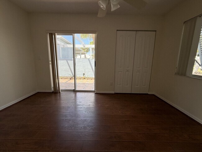 Building Photo - 437 Wexford Cir
