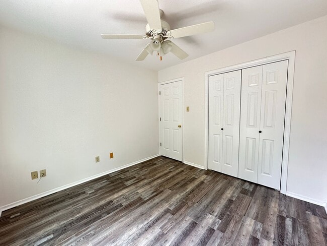 Building Photo - Home for Rent!
