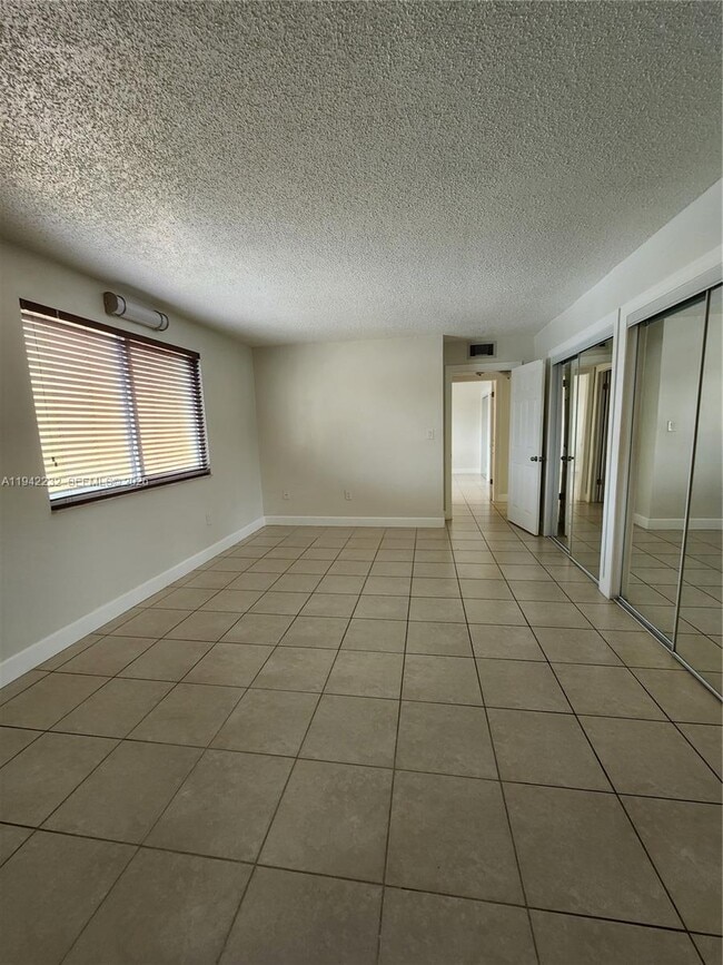 Building Photo - 7000 NW 186th St