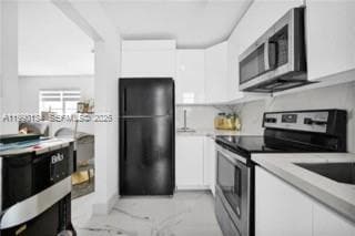 Building Photo - 1340 Lincoln Rd