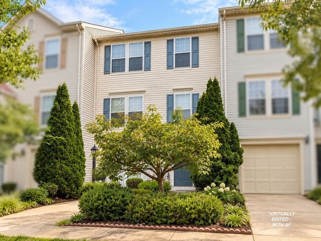 Building Photo - 2527 Banshire Dr