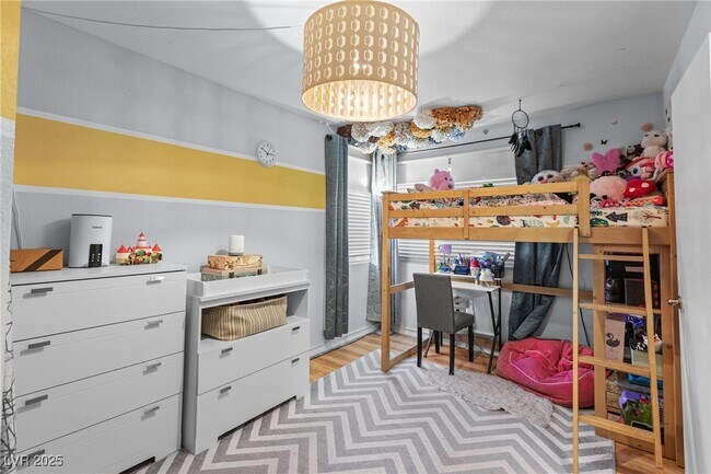 Building Photo - 5862 Trailblazer Dr