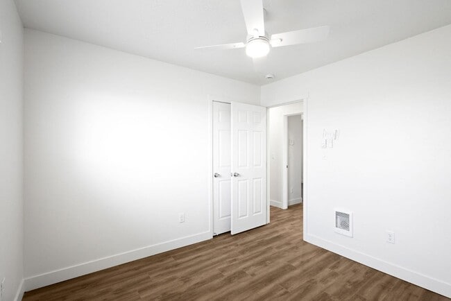 Building Photo - 781 S 1800 W