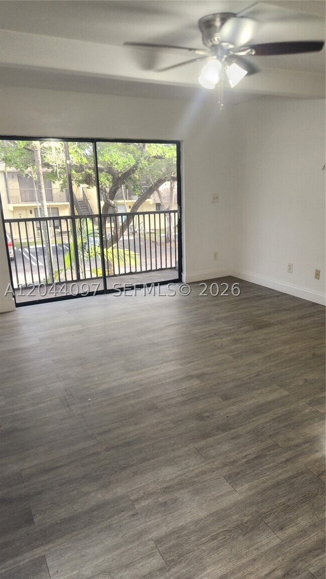 Building Photo - 1045 S Flagler Ave