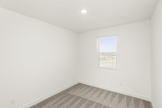 Building Photo - 320 Lynwood Station Blvd