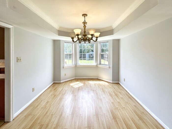 Building Photo - 6432 Goldenrod Ct