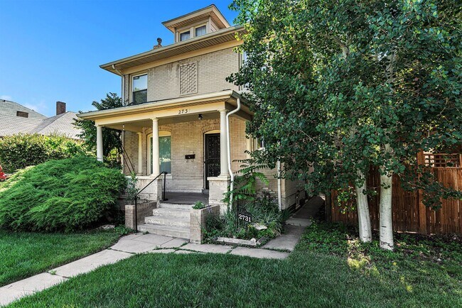Building Photo - Stately Brick Denver Square Near City Park!