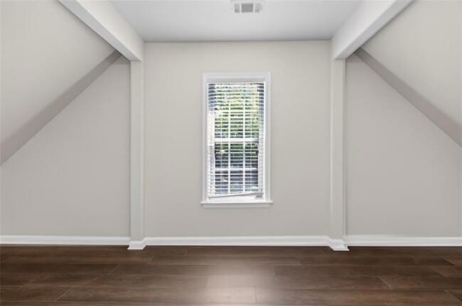 Building Photo - 2855 Stonehenge Ct