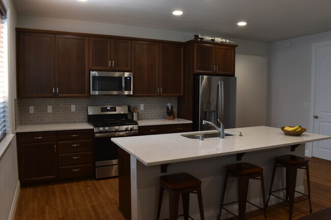 Building Photo - 12309 NE 113th Cir