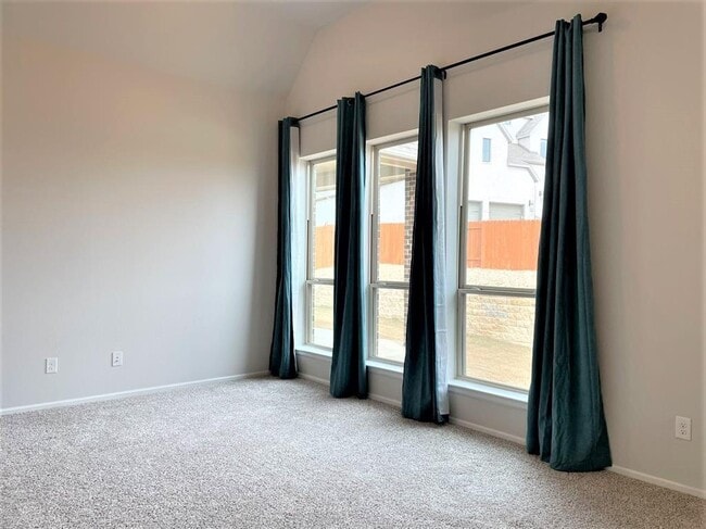 Building Photo - 156 Santa Maria St