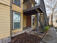 Building Photo - 1000 W 26th St