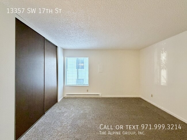 Building Photo - 13357 SW 17th St