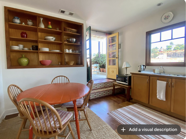 kitchen looking toward patio - 1619 1/2 Grafton St