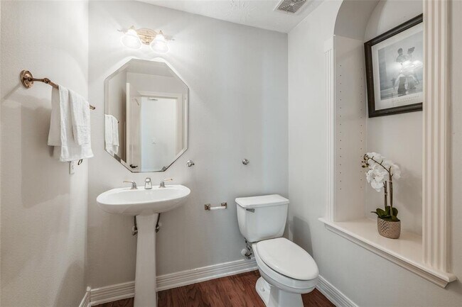 Building Photo - 5706 Cielio Bay Ct