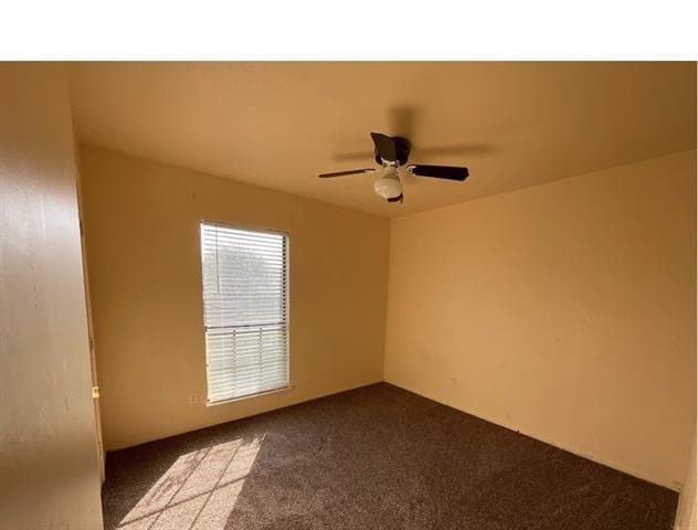 Building Photo - 5821 Winell Dr