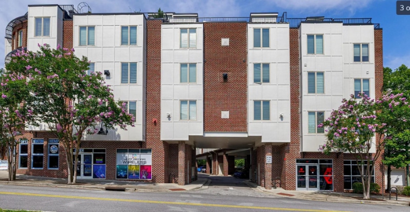 Building Photo - 400 W Rosemary St