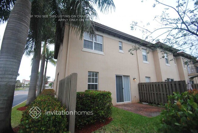 Building Photo - 6990 Julia Gardens Dr