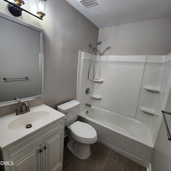 Building Photo - 5820 Sentinel Dr