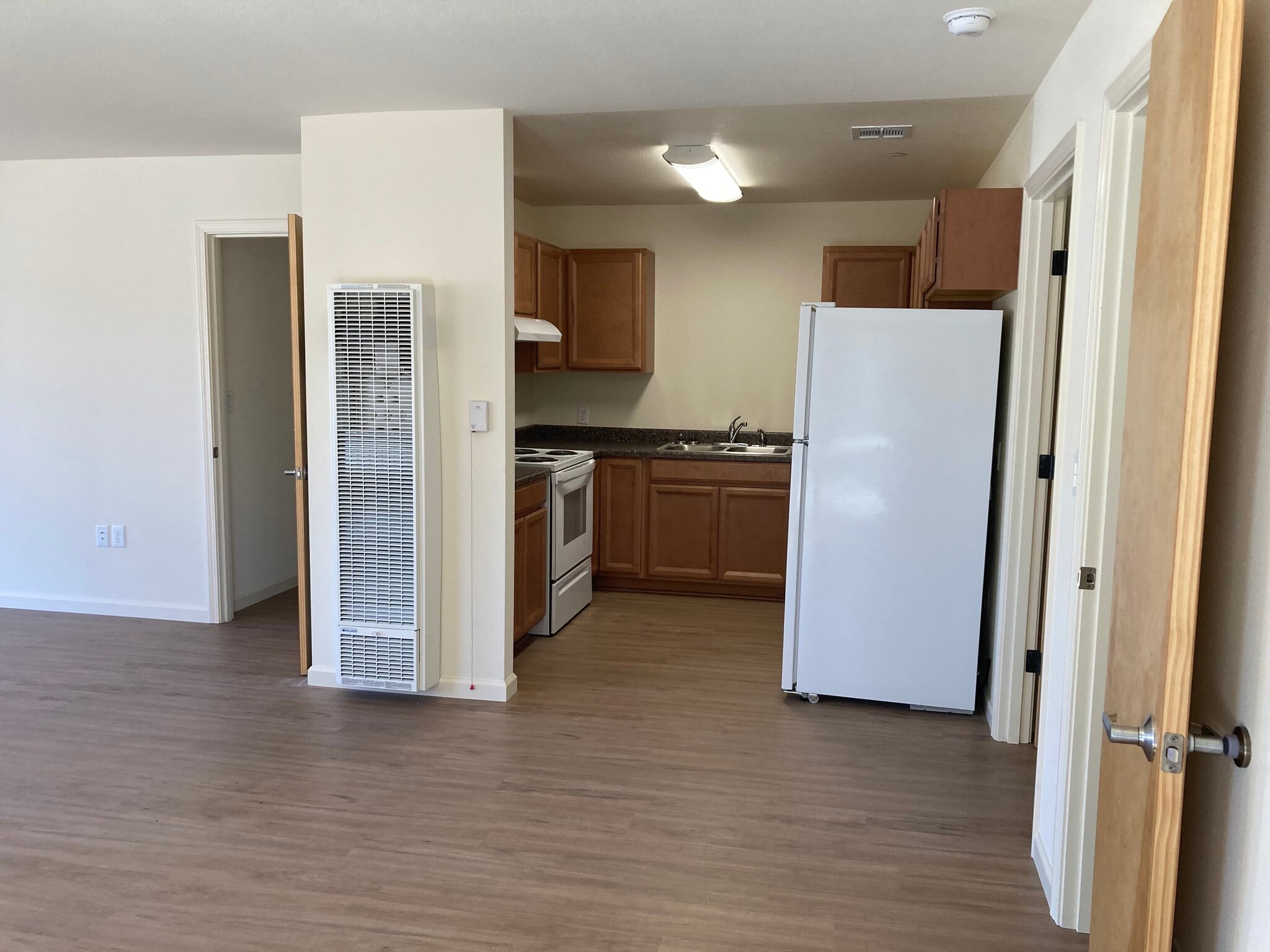 Building Photo - 2052 Smith Ln