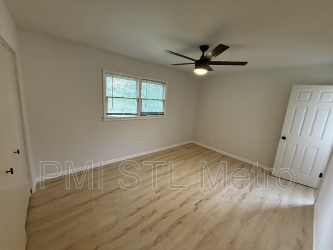 Building Photo - 2512 Dukeland Dr
