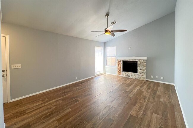 Building Photo - 1225 Sequoyah Pl