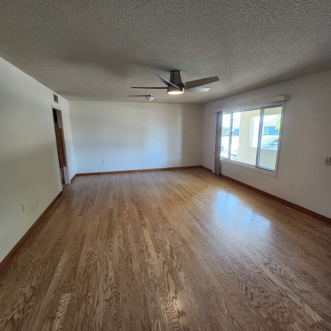 Building Photo - 19221 N Welk Dr