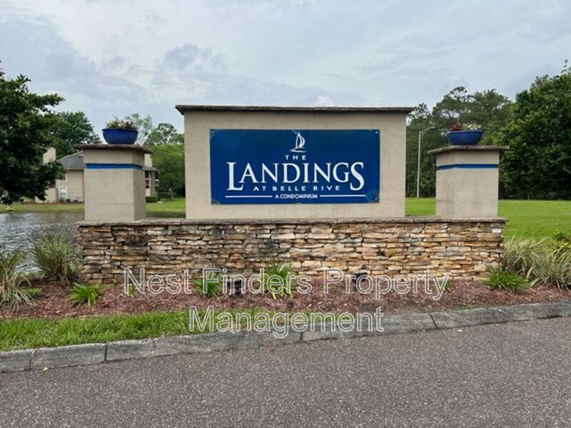 Building Photo - 10200 Belle Rive Blvd