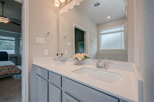 Building Photo - 1207 Dry Cork Cir
