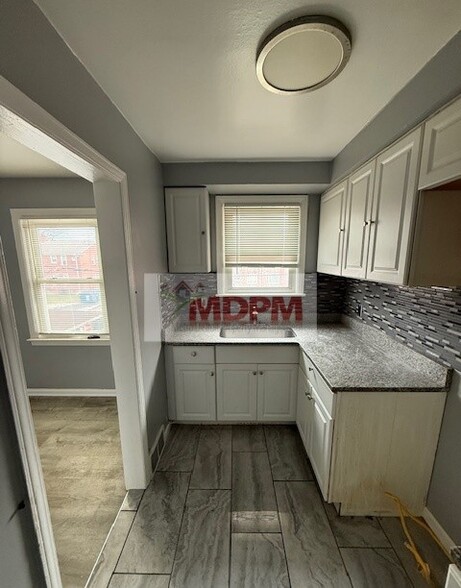 Building Photo - 20258 Schaefer Hwy