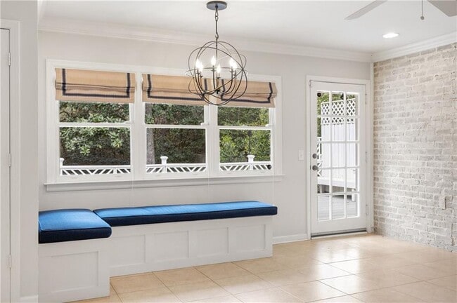 Building Photo - 128 Osner Dr NE