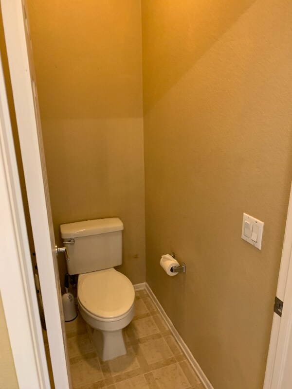 Building Photo - 1115 Armstrong Dr