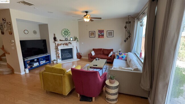 Building Photo - 6238 Crystal Springs Cir
