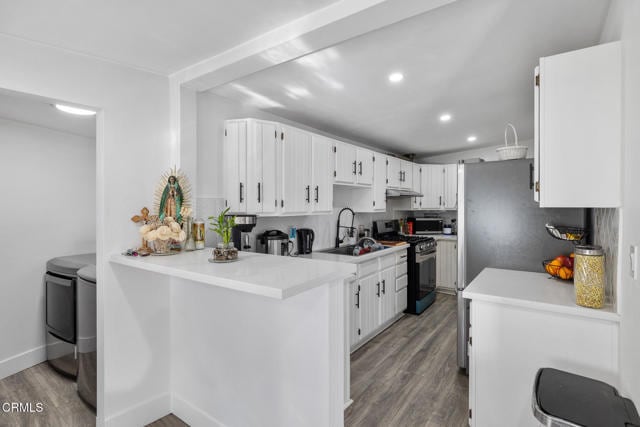 Building Photo - 11798 Kagel Canyon St