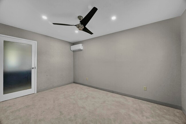 Building Photo - 6375 86th Ln