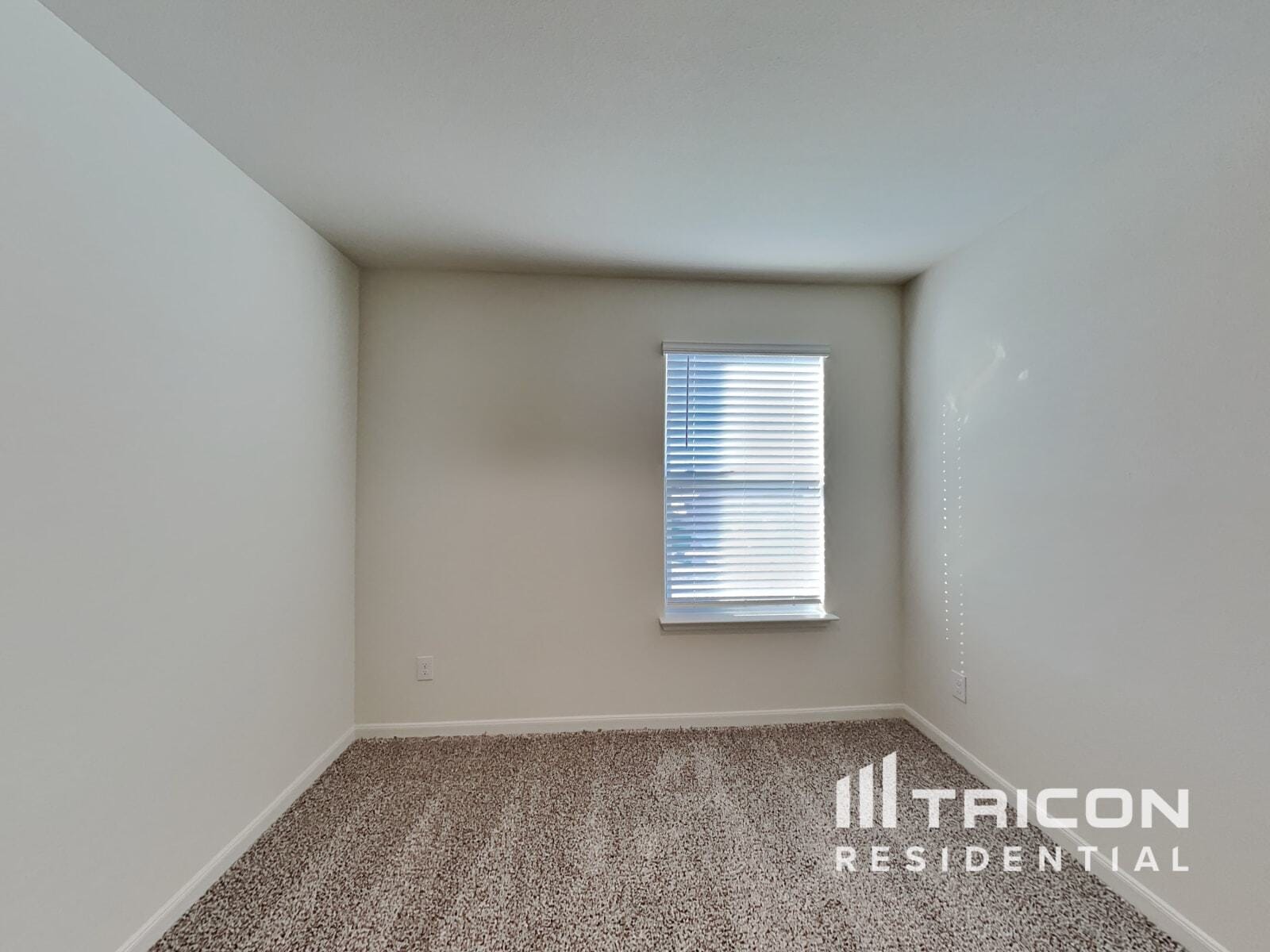 Building Photo - 837 Mallorie Ln