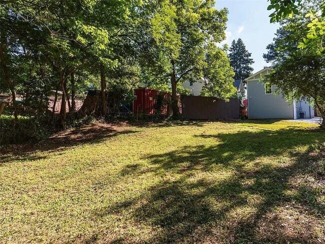 Building Photo - 1569 Jonesboro Rd SE