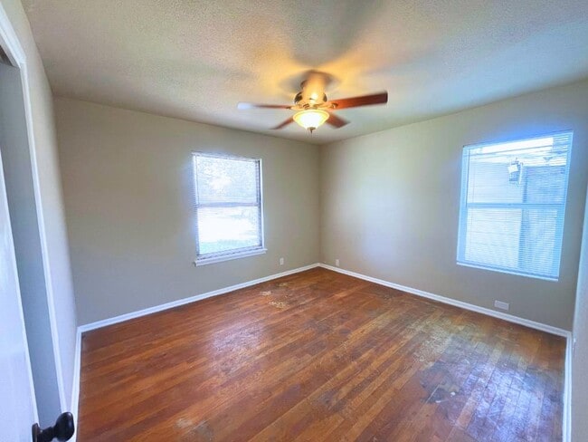 Building Photo - 178 Fennel Dr